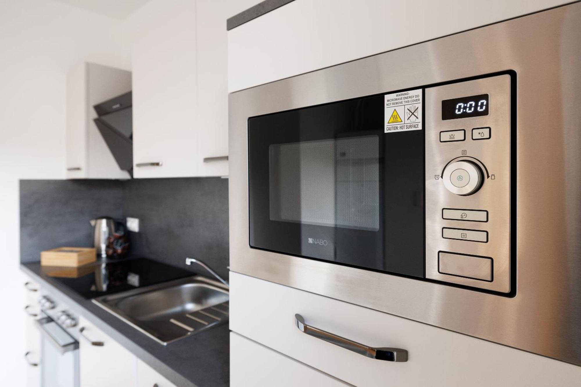 Symphony Apartments 42 - Modern Loft With Terrace And Grill In Central Location Вена Экстерьер фото